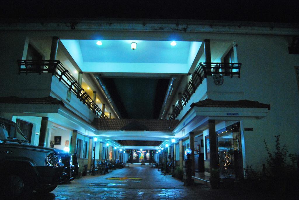 Guruvayoor Resort Гуруваюр Экстерьер фото